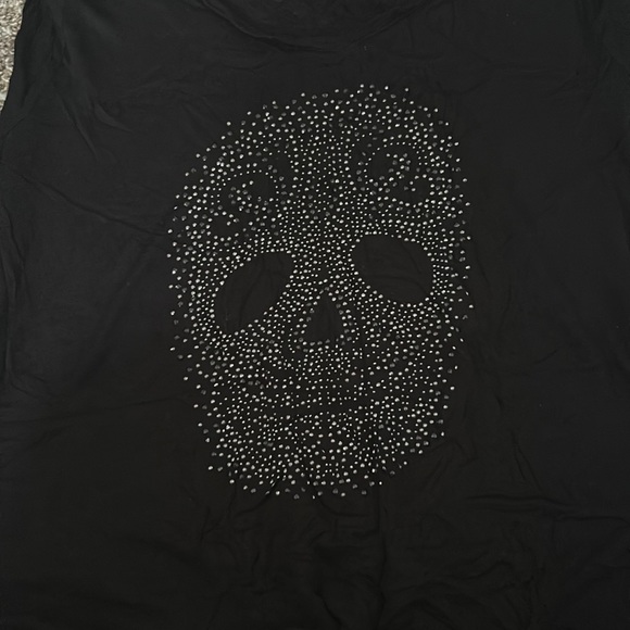 Jeweled Skull Tank - Picture 1 of 2